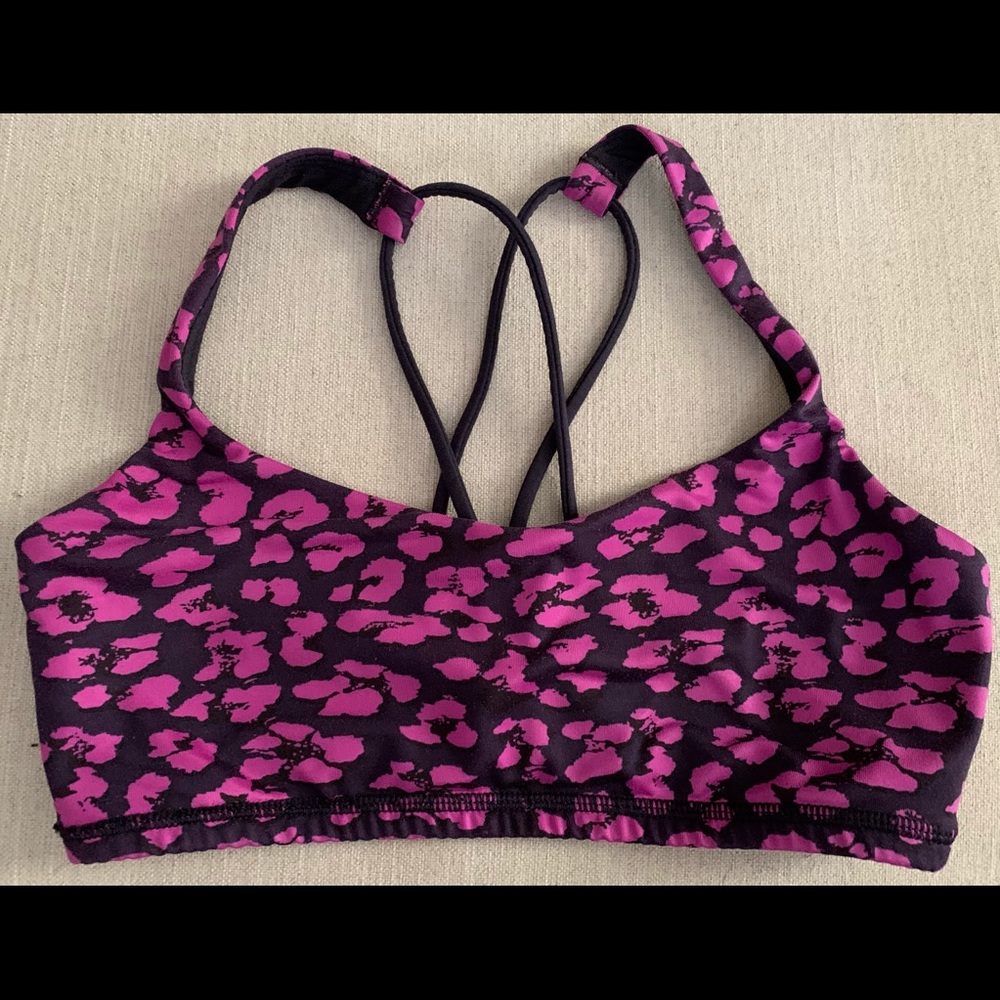 Lululemon Free to Be bra